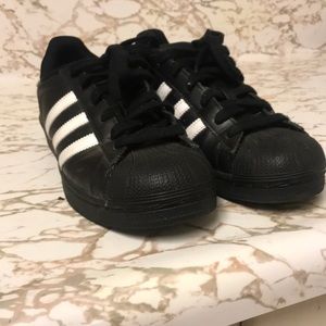 Adidas superstar